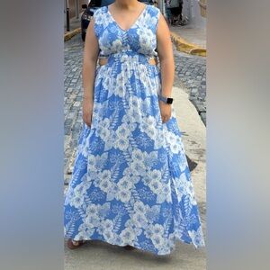Blue and White Floral size xl  Maxi  Dress